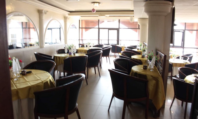 Yaounde Hotel | Hotel Santa Lucia