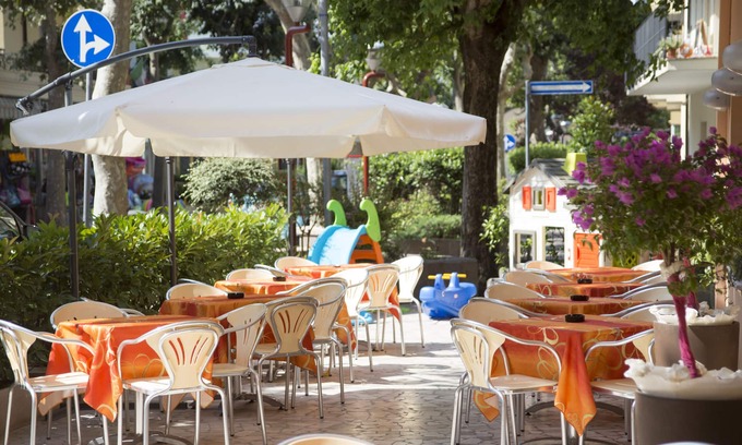 Misano Adriatico Hotel | Hotel Silvia Misano Adriatico