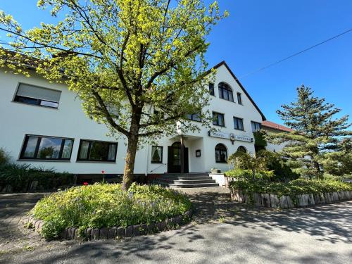 Ruethen Hotel | Hotel Spitze Warte