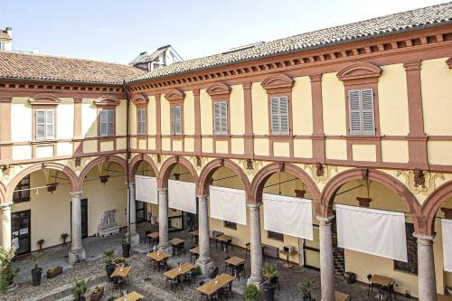 Novara Hotel | Hotel Tornielli 9 by LVG Hotel Collection