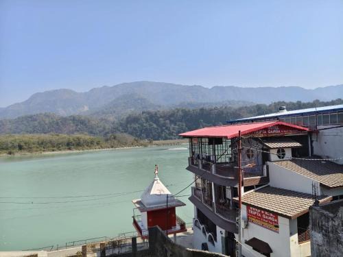 Rishikesh Hotel | hotel tripta ganga