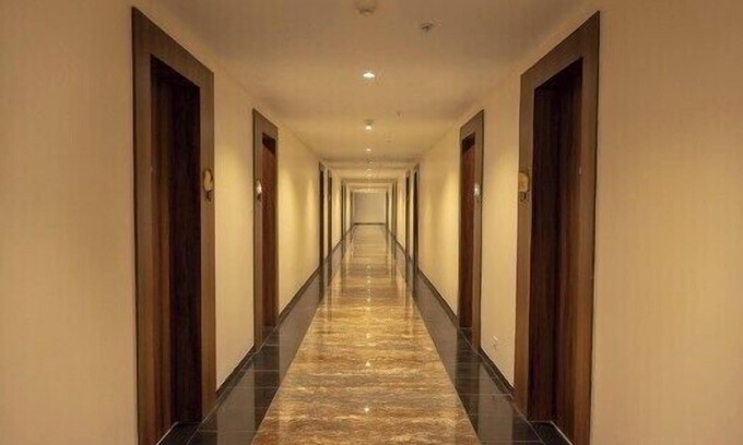 Latur Hotel | Hotel Utsav Square