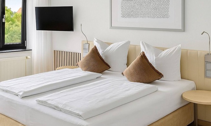 Suedvorstadt Hotel | Hotel Villa Noel – Central Station Dresden