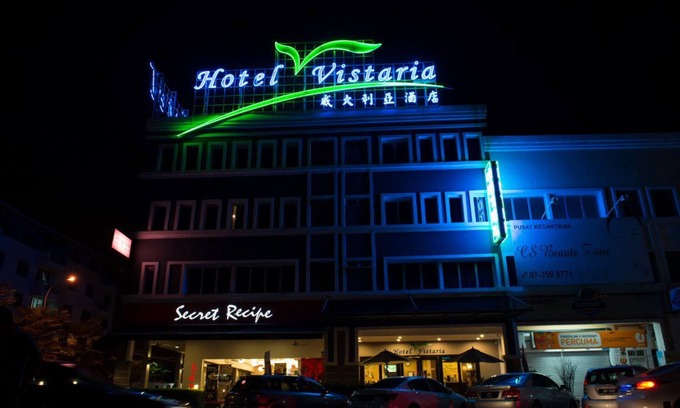 Taman Mount Austin Hotel | Hotel Vistaria
