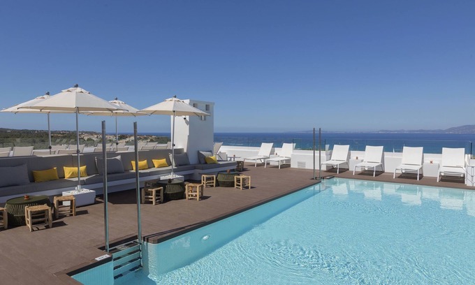 El Arenal Hotel | Hotel whala!fun