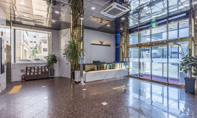 Mokpo Hotel | Hotel Wooin