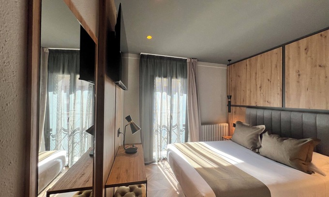 Encamp Hotel | Hotel Yomo Petit Paris