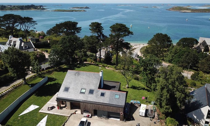 Landeda House | House Baie des Anges