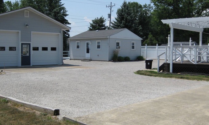 Gypsum House | House, Cottage, Garage, Sleeps up to 12 people