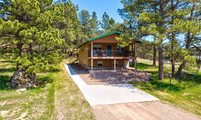Crook County House | House for relaxing in the pines at JC Stage Stop Resort in Aladdin, WY