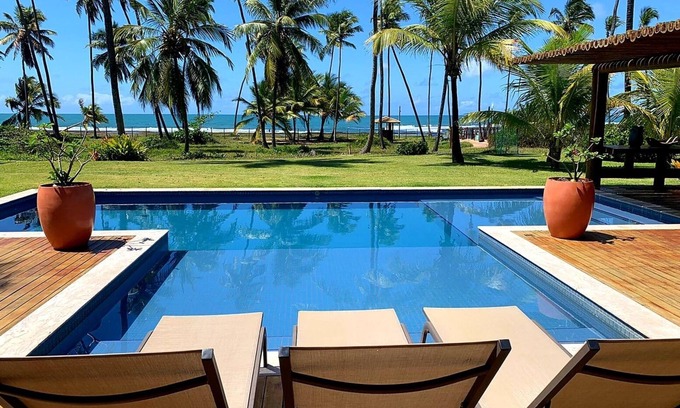 Farol House | House in front of the sea in Praia do Forte