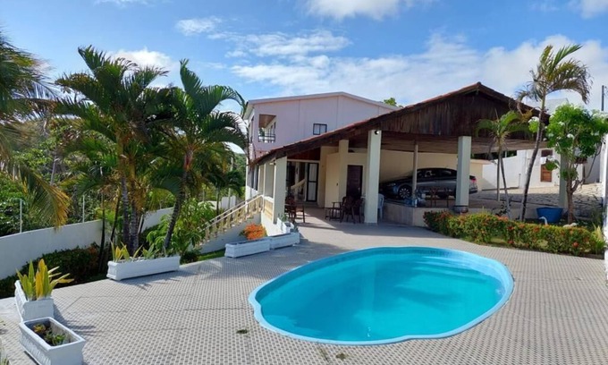 Conde House | House in Tabatinga with private access to the beach