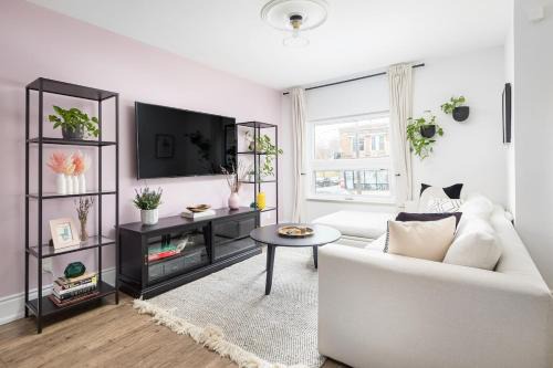 Little Italy House | House in the Heart of the City