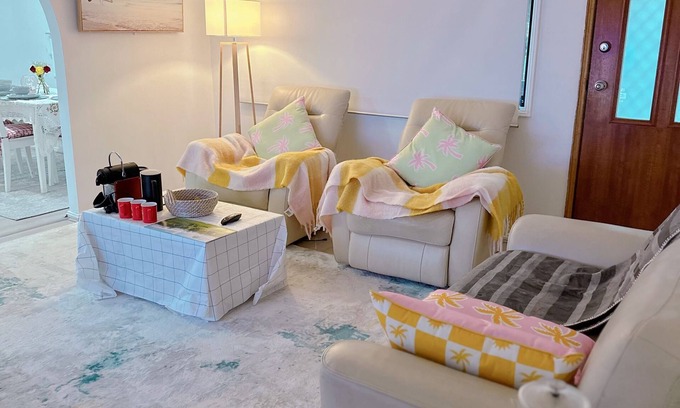 Bomaderry House | House of Work Holiday & family
