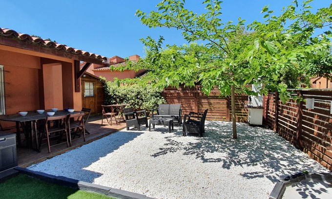 Mas Pinell Ski Chalet | House Pinell Mar 111