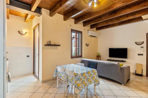 Sud-Ovest Apartment | House Verona Fh