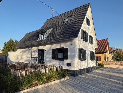 Neuenburg am Rhein House | Hq16 - Modernes Ferienhaus