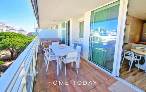 Faro Apartment | HT - Luxury apartment at Palm Beach Jesolo