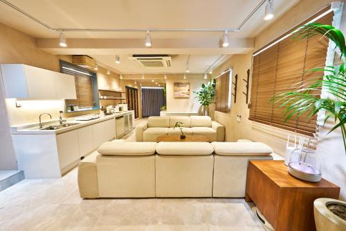 Yongsan-gu House | Ht Tailored Service Urban Retreat Gym And Garden