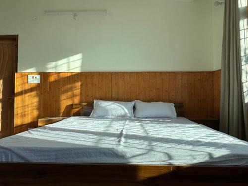 Shimla Apartment | Hues & Trails Ground Zero