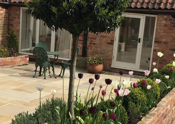 Norwell Bed & Breakfast | Hunger Barn