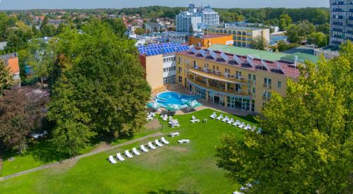 Hajduszoboszlo Hotel | Hunguest Hotel Apollo