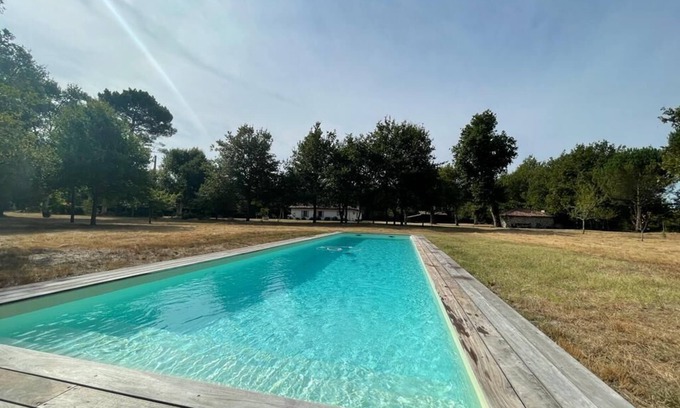 Sore House | HUNTING LODGE IN THE MIDDLE OF AN AIRIAL