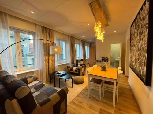Sint-Andries Apartment | Huswell Artsy Family Apartment in City Center