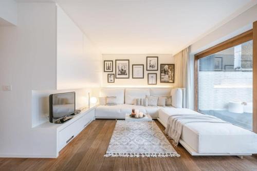 Het Zoute Apartment | Huswell - Modern apartment with terraces and parking