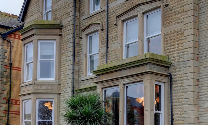 Lytham St. Anne's Apartment | Hy Lytham St Annes