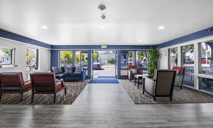 Lamanda Park Hotel | Hyland Inn Pasadena Civic Auditorium
