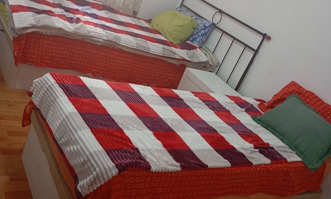Granollers Condo | I rent a room with kitchen and bathroom close to Barcelona 25 km
