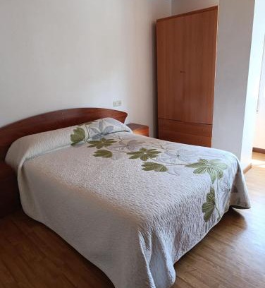 Camarinas Apartment | Ibu Beer&Grill