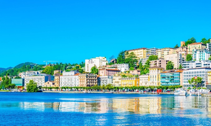 Lugano Apartment | Icon H 403 Suite Micro Living