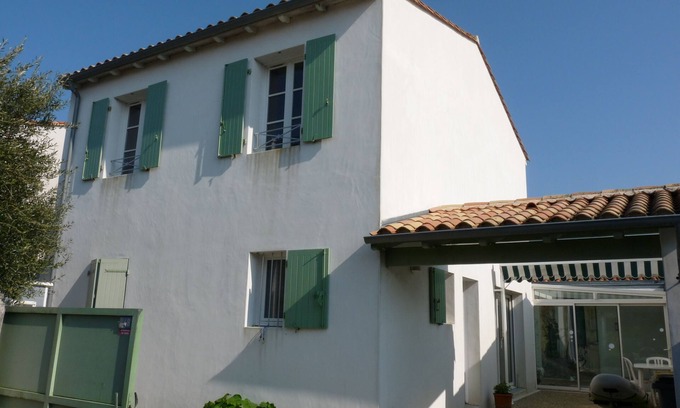 Saint-Clement-des-Baleines House | Ideal location 300 m from the most beautiful beach of the Ile de Ré