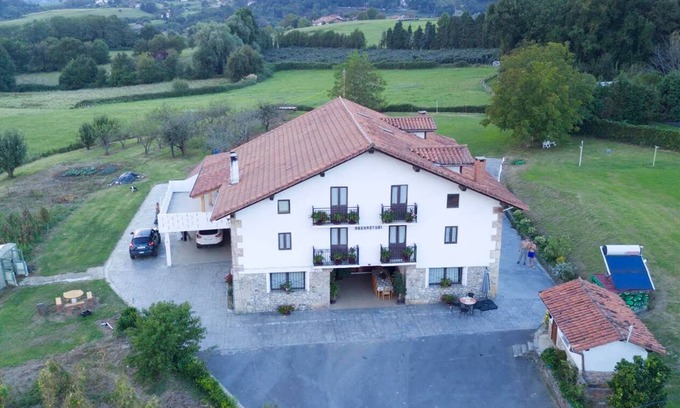 Gautegiz Arteaga House | Ideal accommodation (Agro) in the heart of Urdaibai