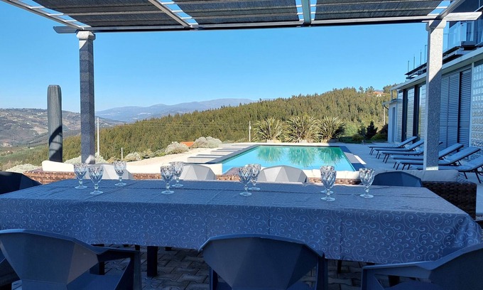 Moitas Other | Ideal for 6 adults and 4 children, swimming pool, barbecue and playground