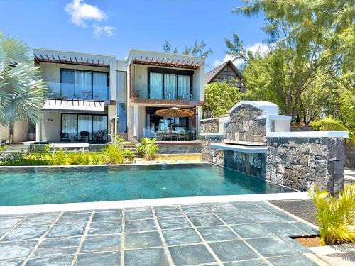 Bain Boeuf Villa | Idyllic Beach Apartment