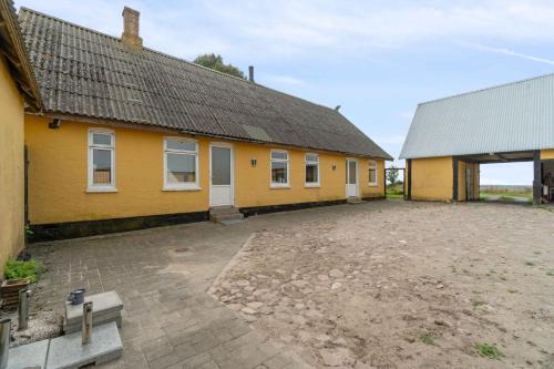 Ronne House | Idyllic Country House With Sea View And Sunsets