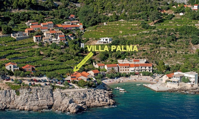 Podobuce House | IDYLLIC HOUSE ON VINEYARDS 30 METERS FROM PEBBLE BEACH