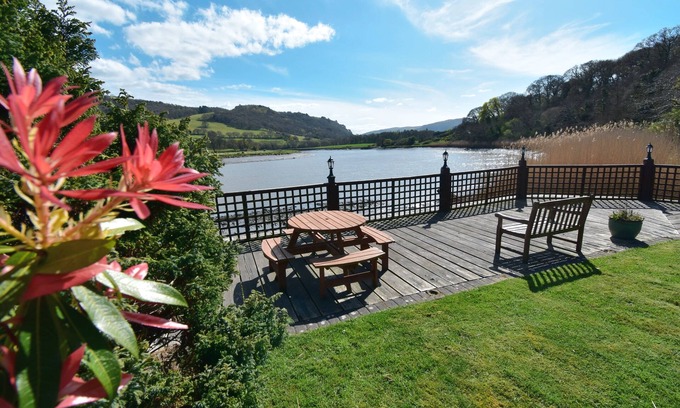 Tal-y-Cafn House | Idyllic Riverside Welsh House - Next to Snowdonia & Close to North Wales beaches