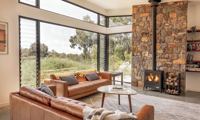 Yallingup Siding House | IDYLLIC RURAL ESCAPE BOASTING BREATHTAKING BUSHLAND VIEWS