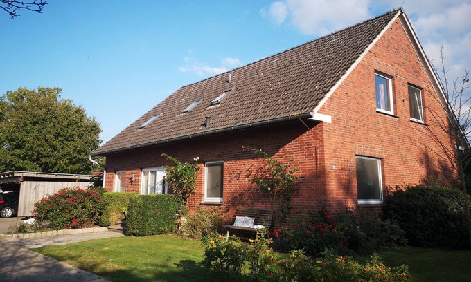 Wardenburg Apartment | Idyllic, rural residential location with charming views of the countryside