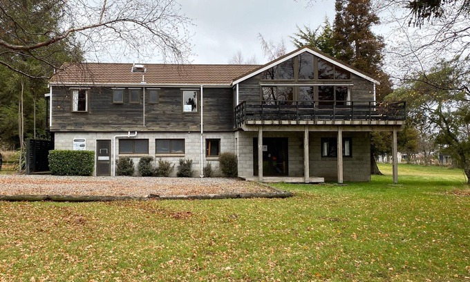 Ohakune Cabin | Idyllic summer getaway - The Pinnacle Lodge