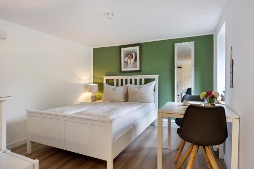 Stelle Apartment | Idyllisches Zimmer Im Grünen