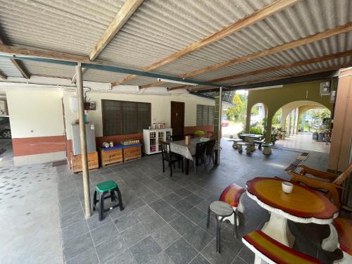 Alor Gajah House | Ikhlas Roomstay