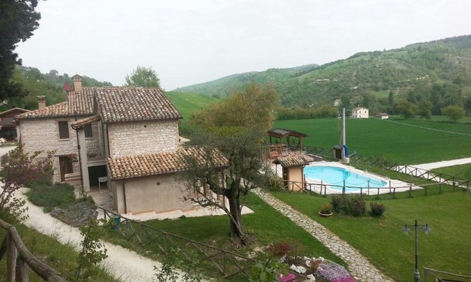 Pergola House | Il Casale Società Agricola Semplice di Barattini Pascucci Doriana e C