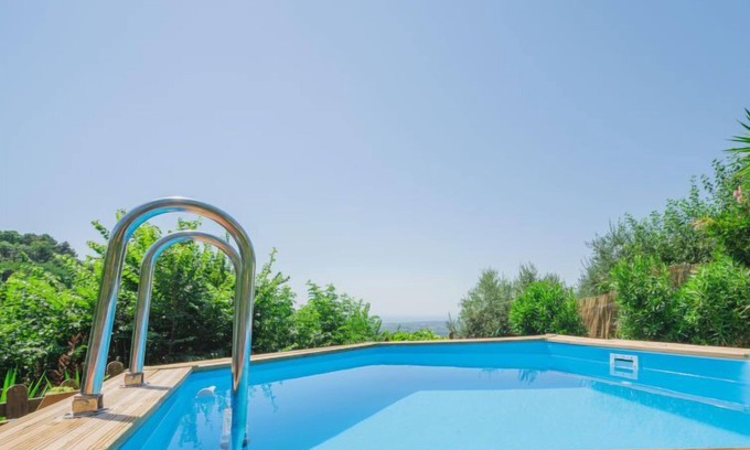 Pedona House | Il Mandarino by Interhome