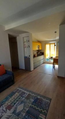 Valdieri Apartment | Il portico