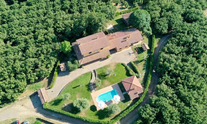 Sutri House | Il Salotto di Milar